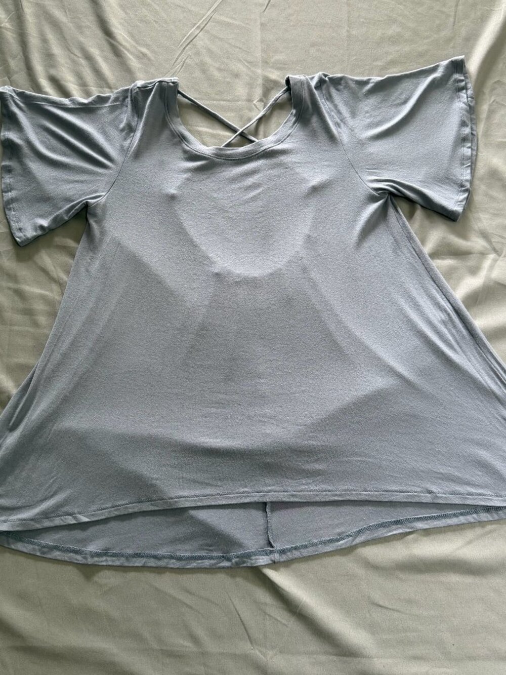 Cherish Women's Open Back Tee Shirt Gray Size Small New without Tags